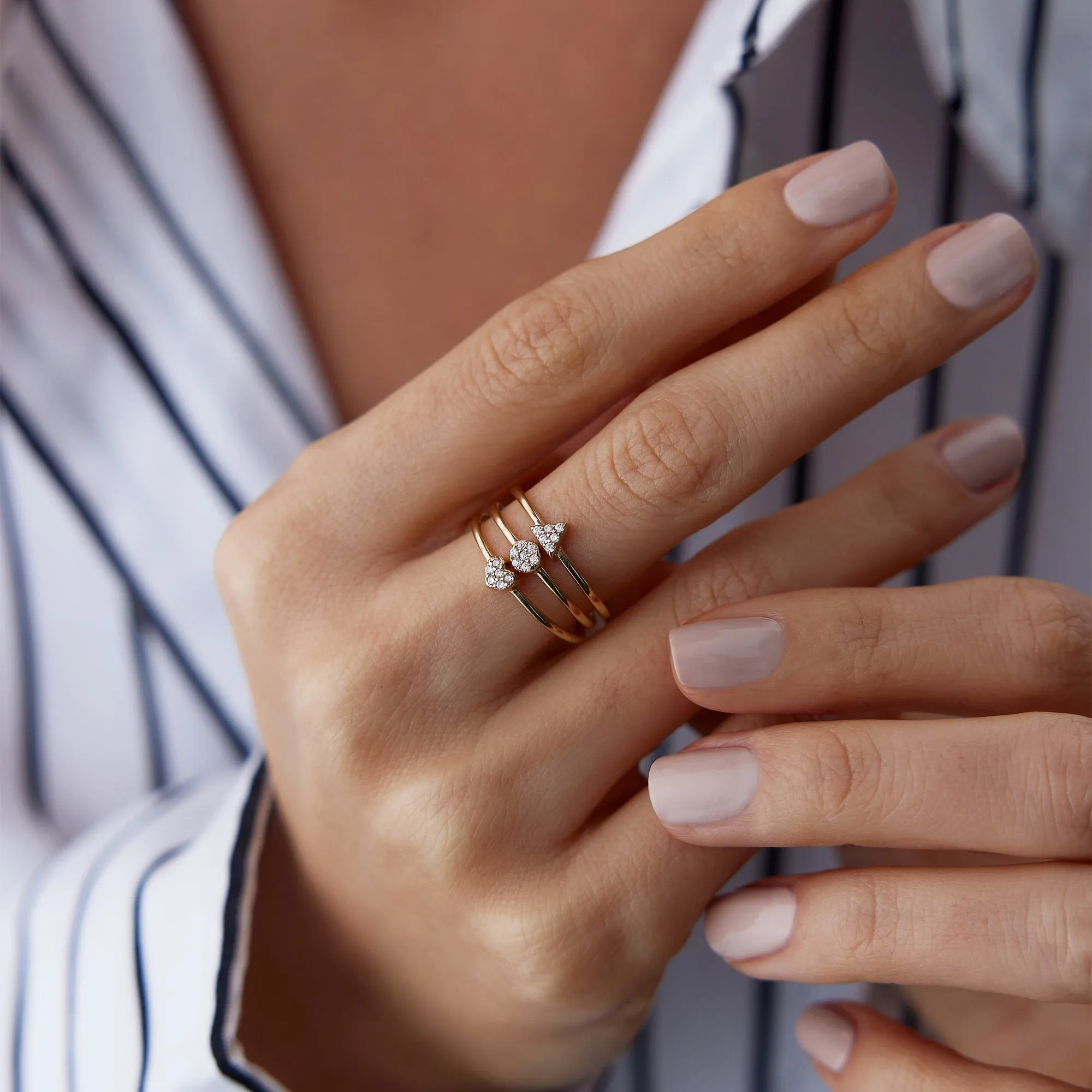 14k Gold Mini Circle Ring