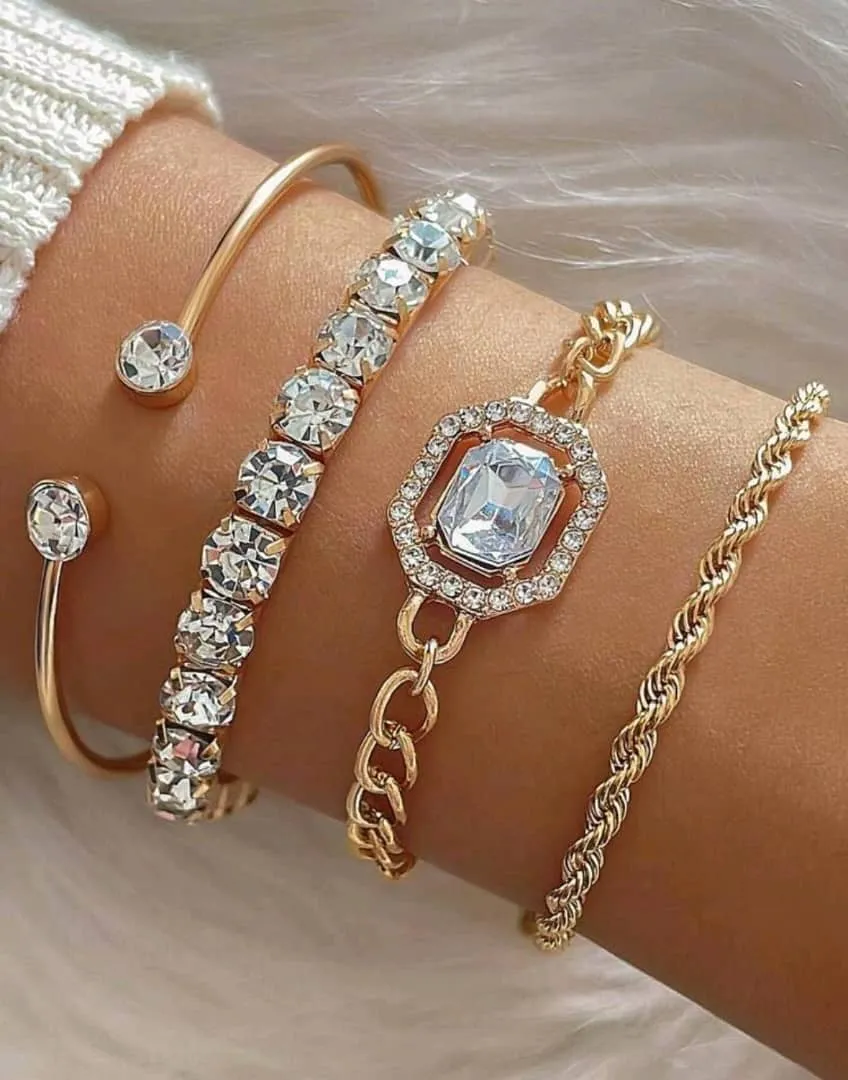 5pcs Bohemian Style Butterfly Circle Bracelet Set With Open End