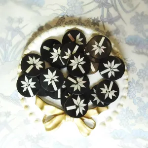 Black shell buttons