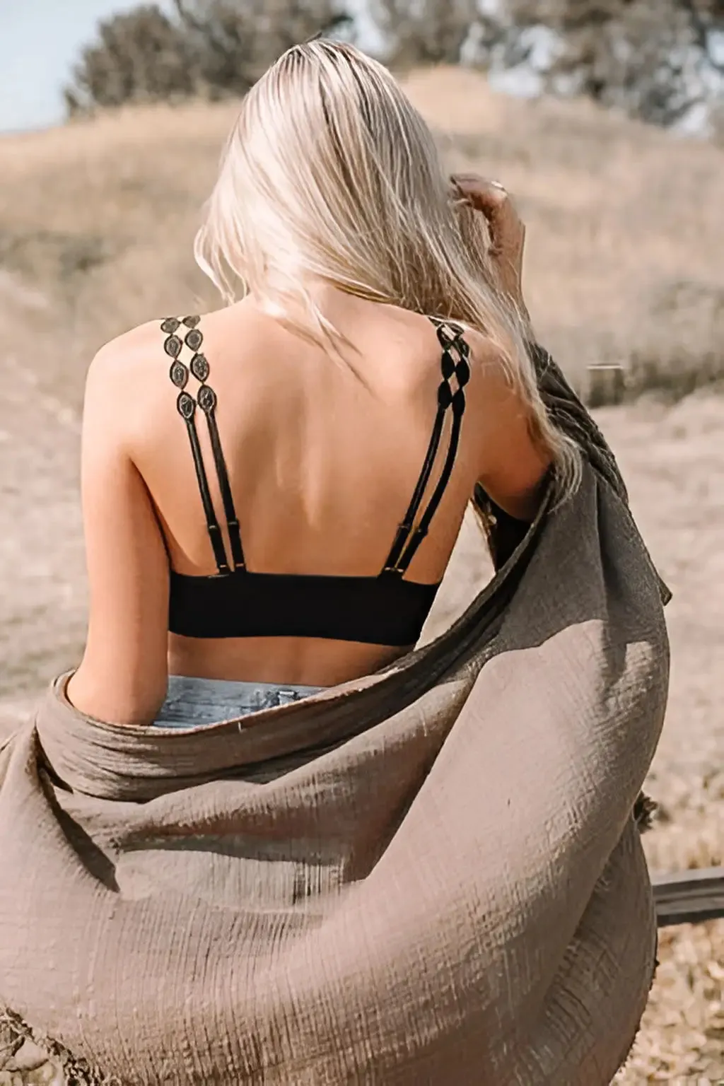 BOHEMIAN EYE LACE APPLIQUE BRALETTE TOP