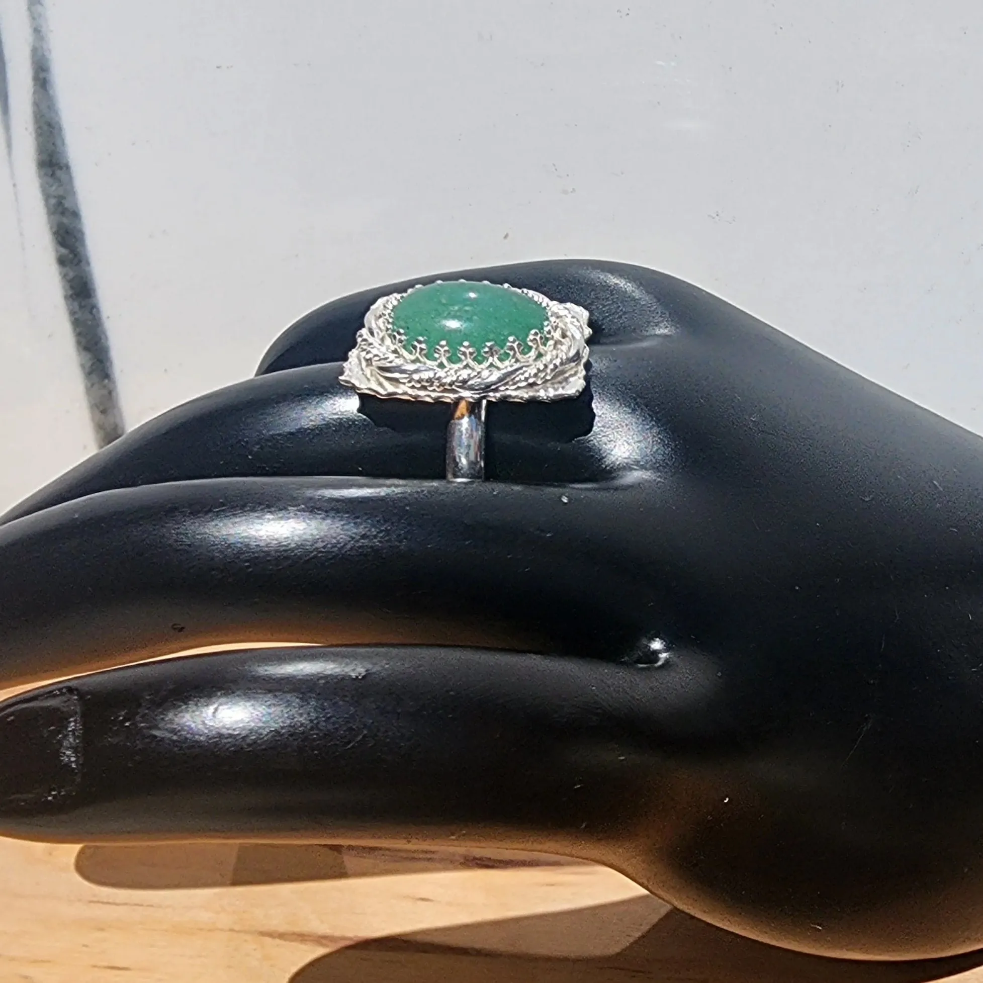 Bold Handmade .925 Sterling Silver Green Aventurine Ring – Twisted Rope Accent & Rugged Plate✨