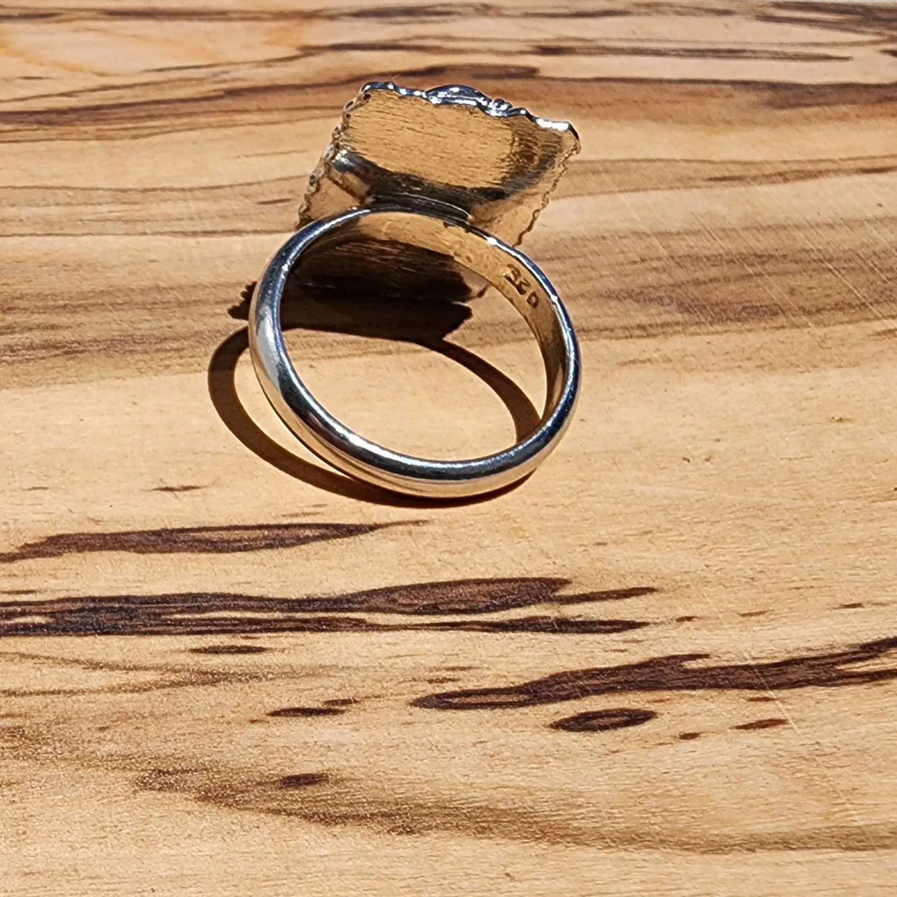 Bold Handmade .925 Sterling Silver Green Aventurine Ring – Twisted Rope Accent & Rugged Plate✨