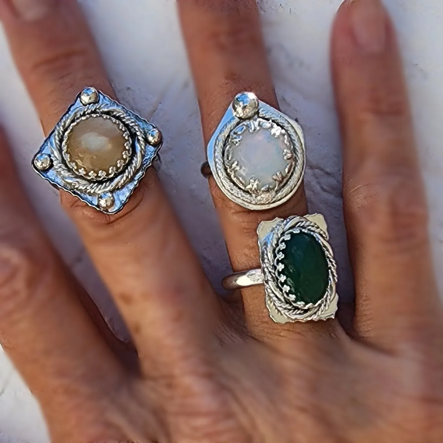 Bold Handmade .925 Sterling Silver Green Aventurine Ring – Twisted Rope Accent & Rugged Plate✨