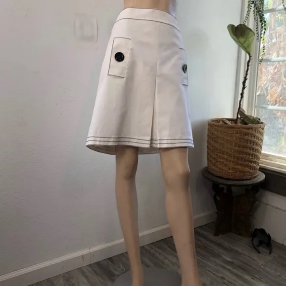 CARLISLE white A-line skirt high waist side pocket