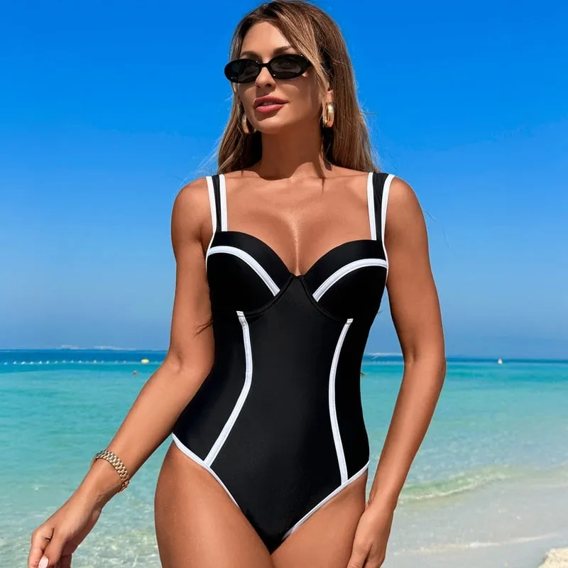 Color blocking Sexy and Slimming One-piece Swimsuit - Picture 1 / S