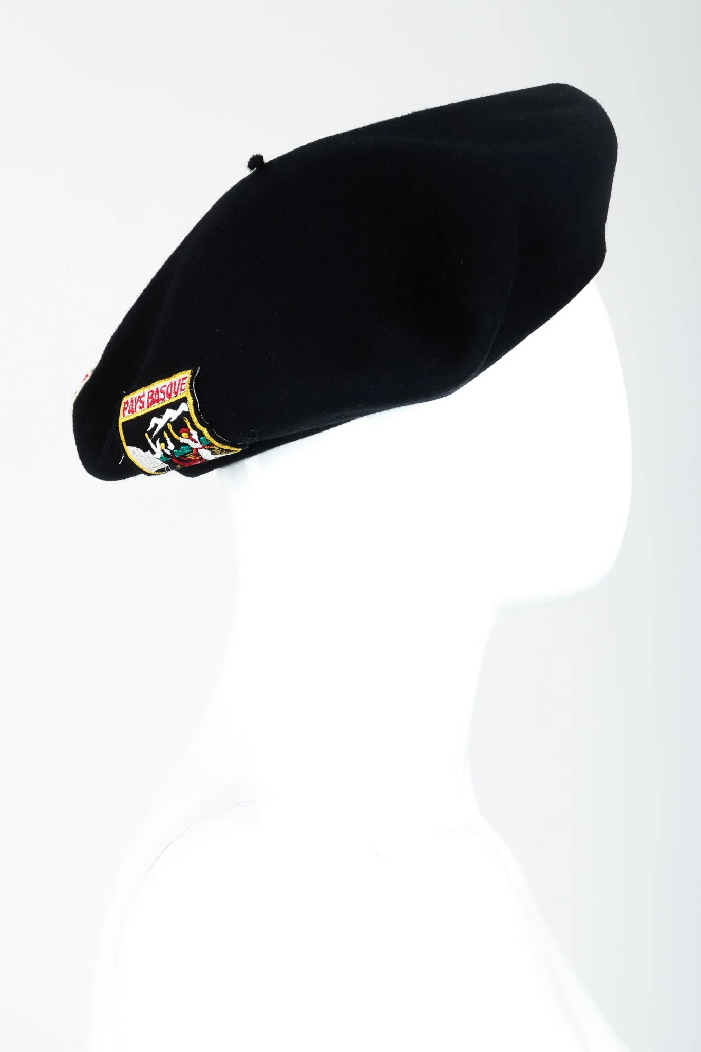 European Crest Beret