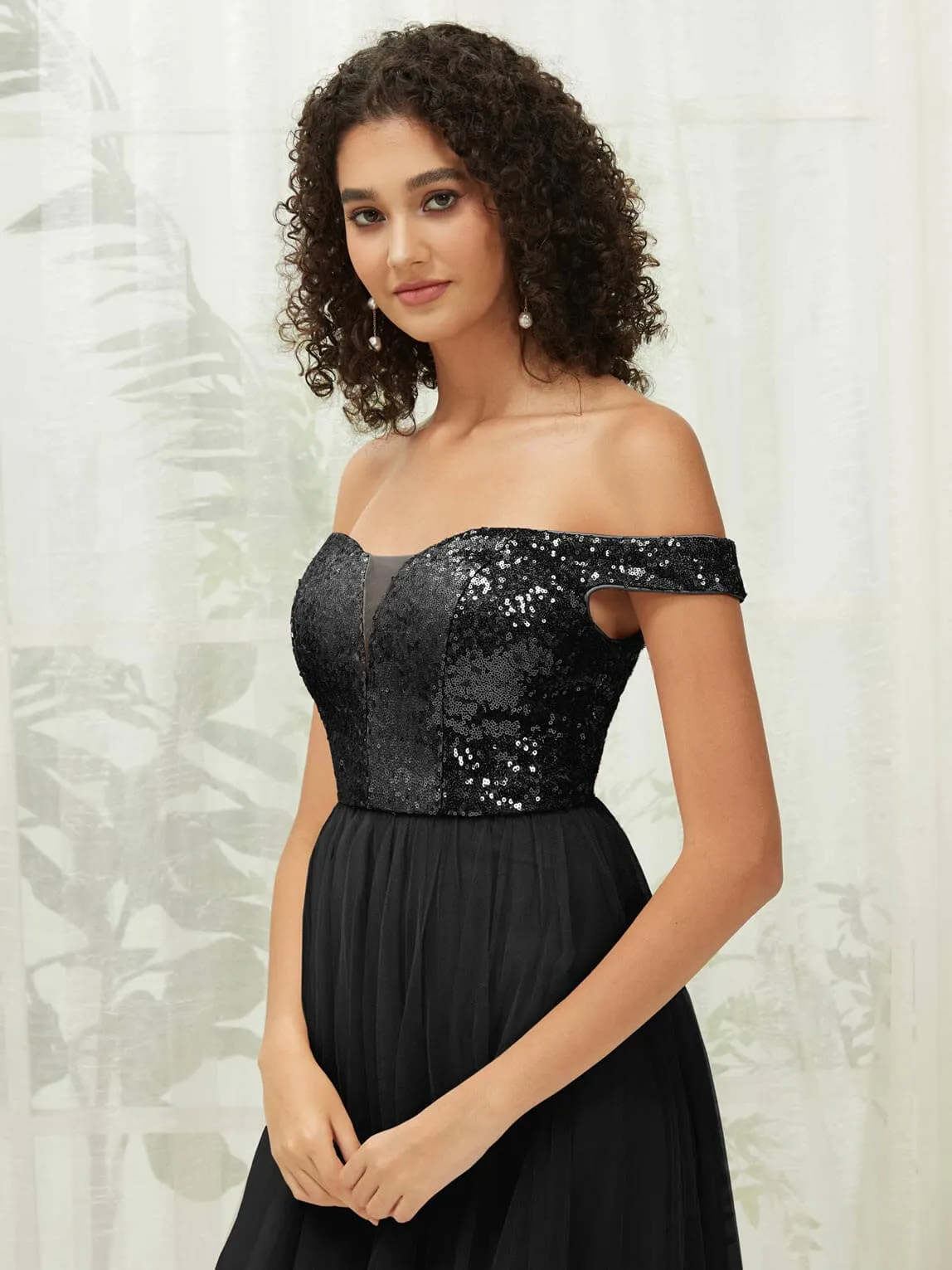[Final Sale] Black Sequin Tulle Off-Shoulder Maxi Flowy Bridesmaid Dress
