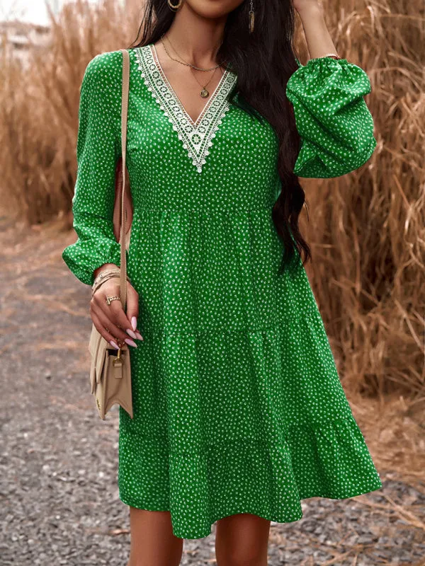 Floral Print V-Neck Dress with Lace Detail and Long Sleeves