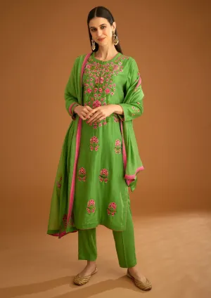 Green chanderi embroidered kurta set