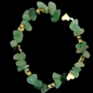 Handmade Green Aventurine Chip Bracelet with Gold Heart Spacer – Stretch Bracelet, 7"