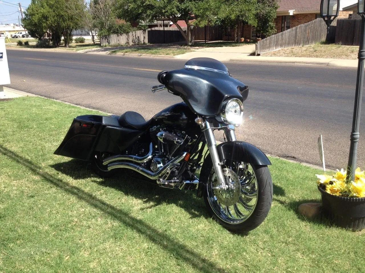 Harley Davidson 6" Extended Stretched Saddlebags Out & Down- Dual Cut Outs