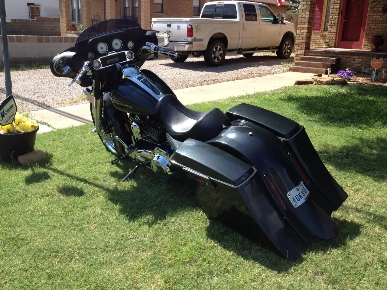 Harley Davidson 6" Extended Stretched Saddlebags Out & Down- Dual Cut Outs