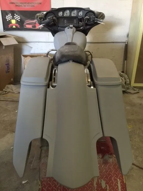 Harley Davidson 6" Trendsetter Extended Saddlebag Fender Kit - Right Side Cut Out   Lids / 2014 - 2018