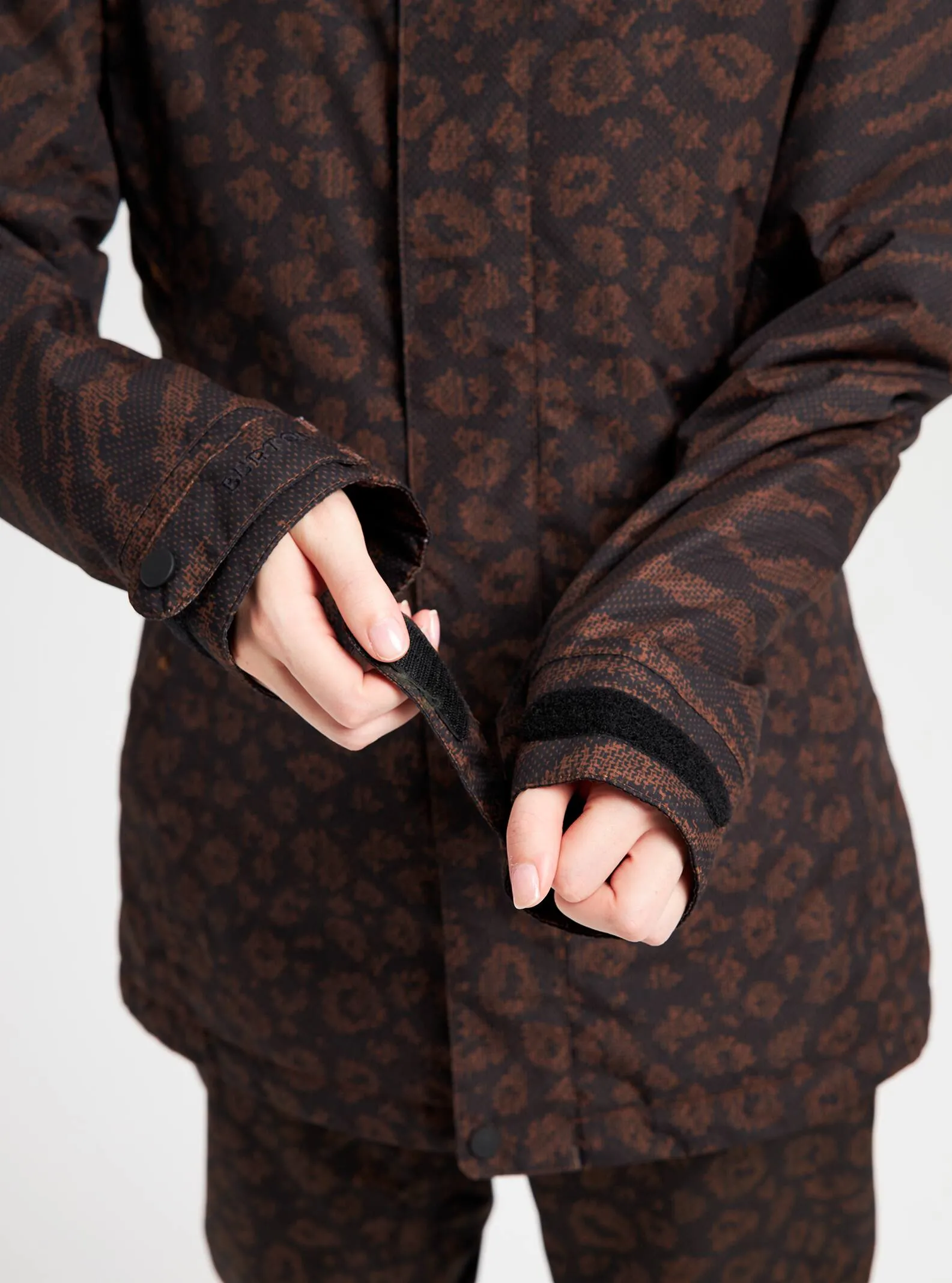 Jet Set Snowboard Jacket 2022