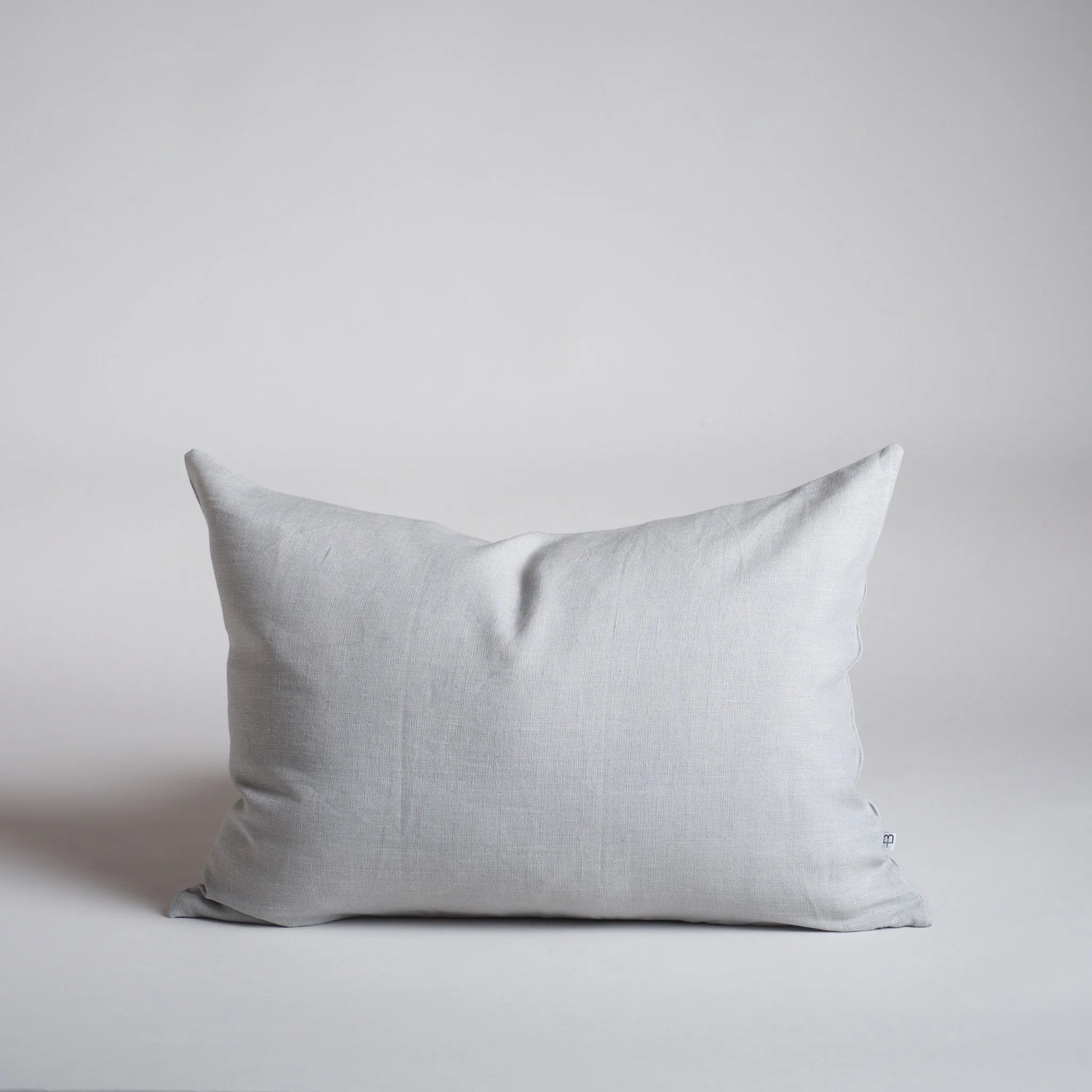 LINENTONE Pillow - Silver Lining