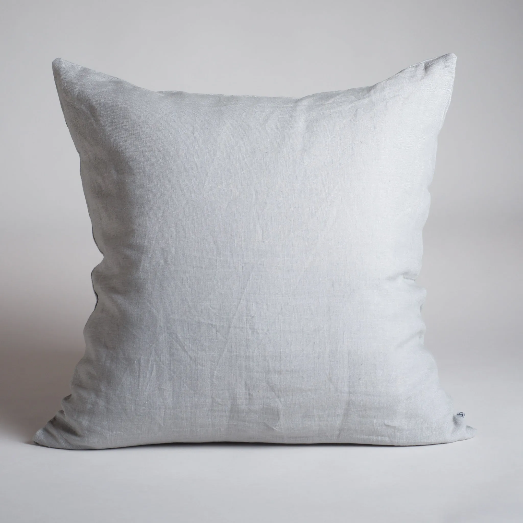 LINENTONE Pillow - Silver Lining