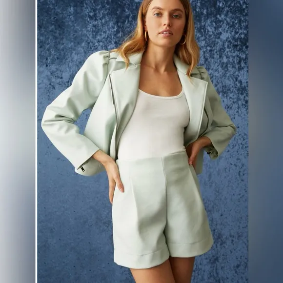 Marie Oliver Fay Short, Seafoam green in Vegan leather Sz 4 NWT