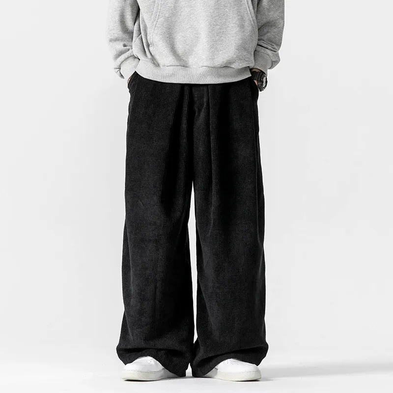 Matteo Corduroy Sweatpants