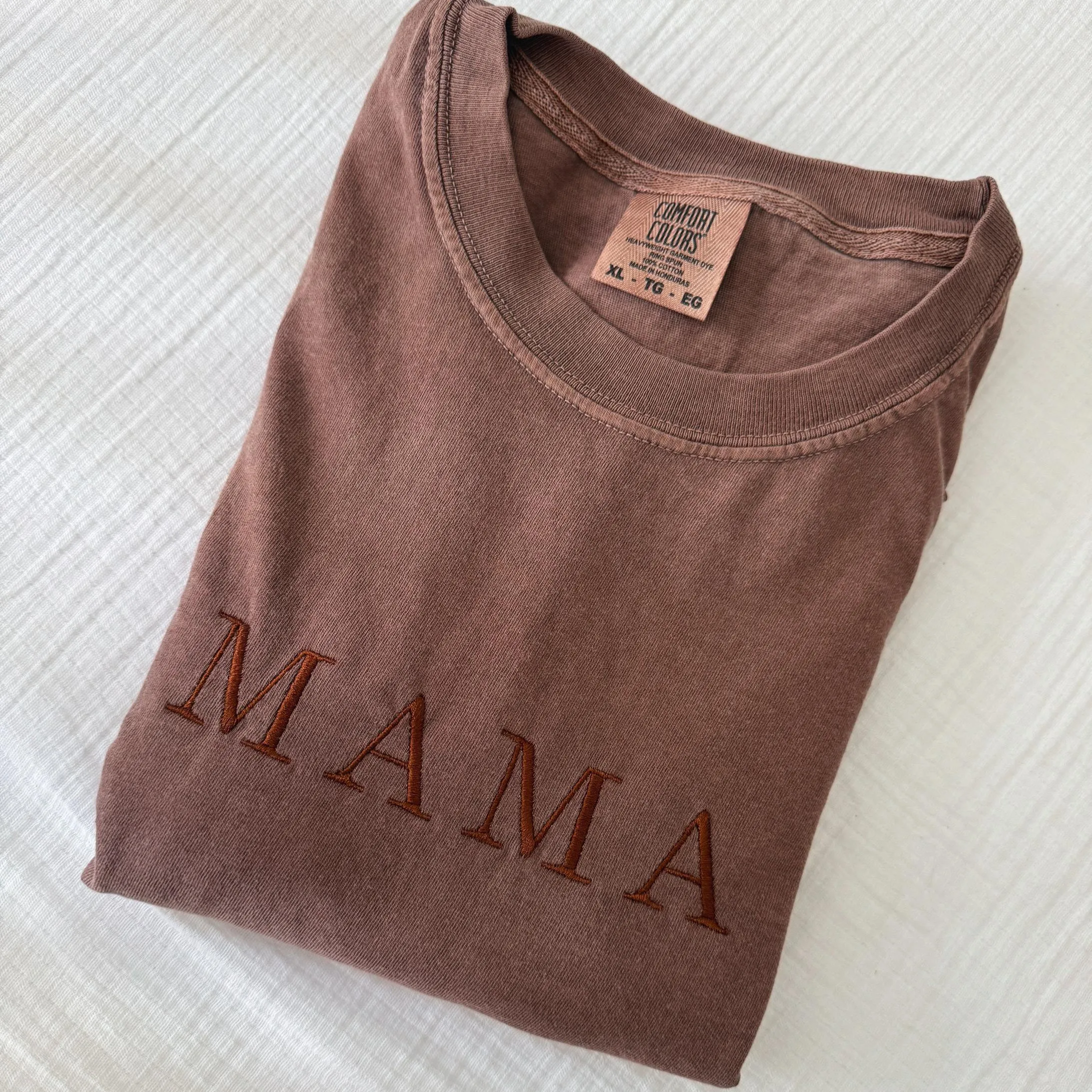 Minimalist Mama Shirt