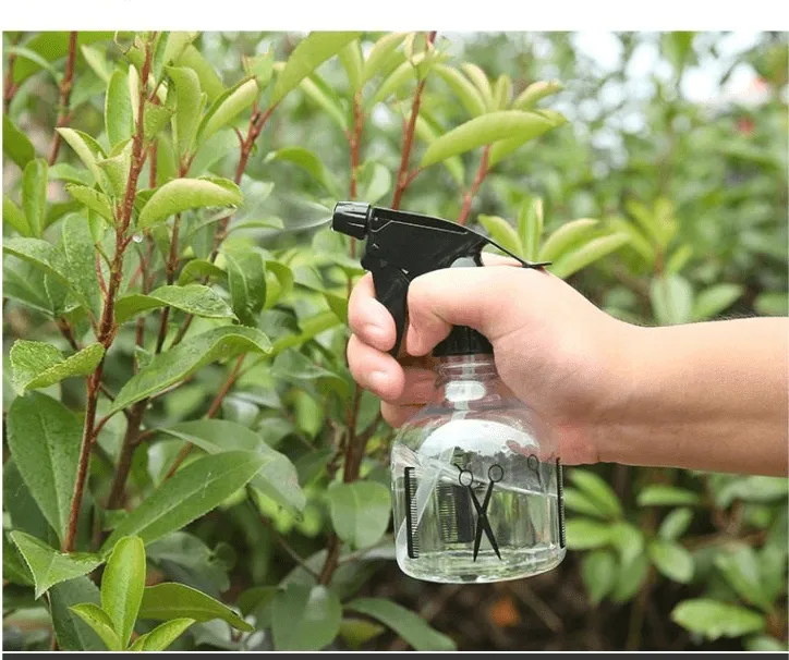 Multifunctional spray bottle