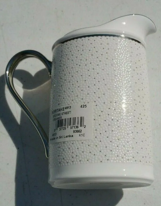 Noritake Broome Street Creamer Bone China 8 oz AP1