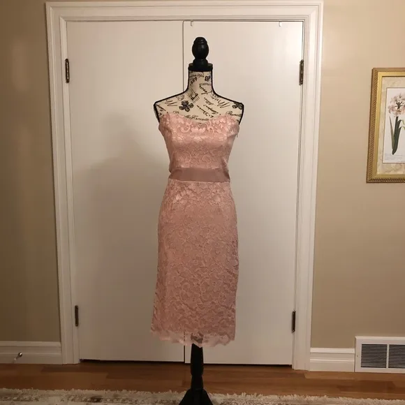 Pink lace cocktail dress