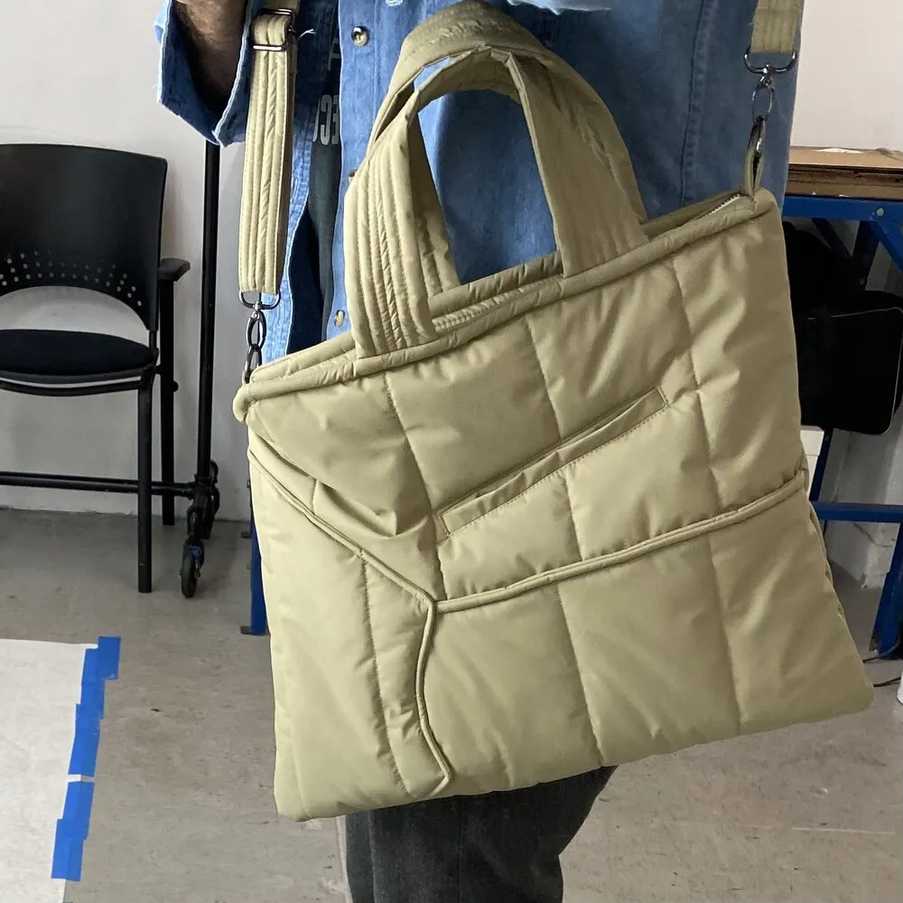 puffer tote with zipper