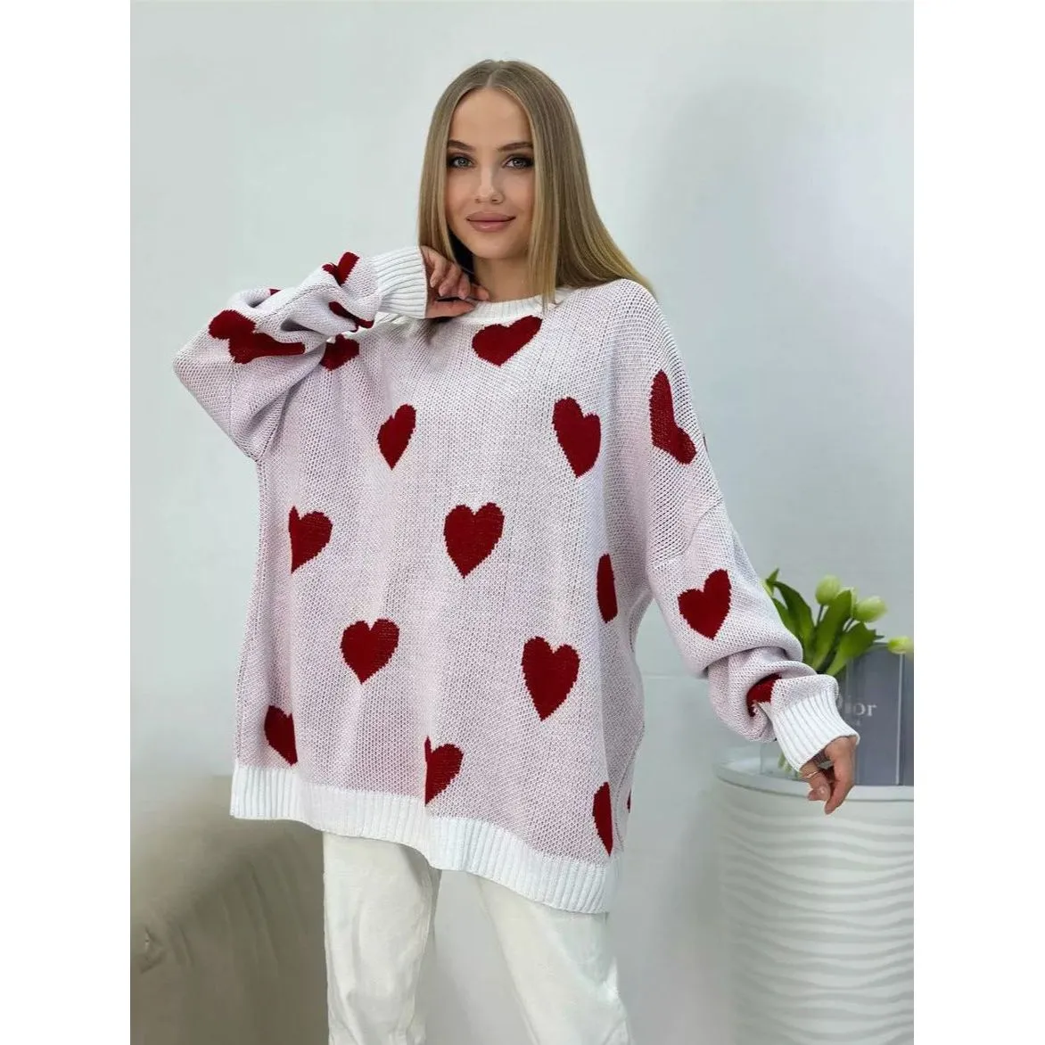 Round Neck Hearts Pullover Sweater