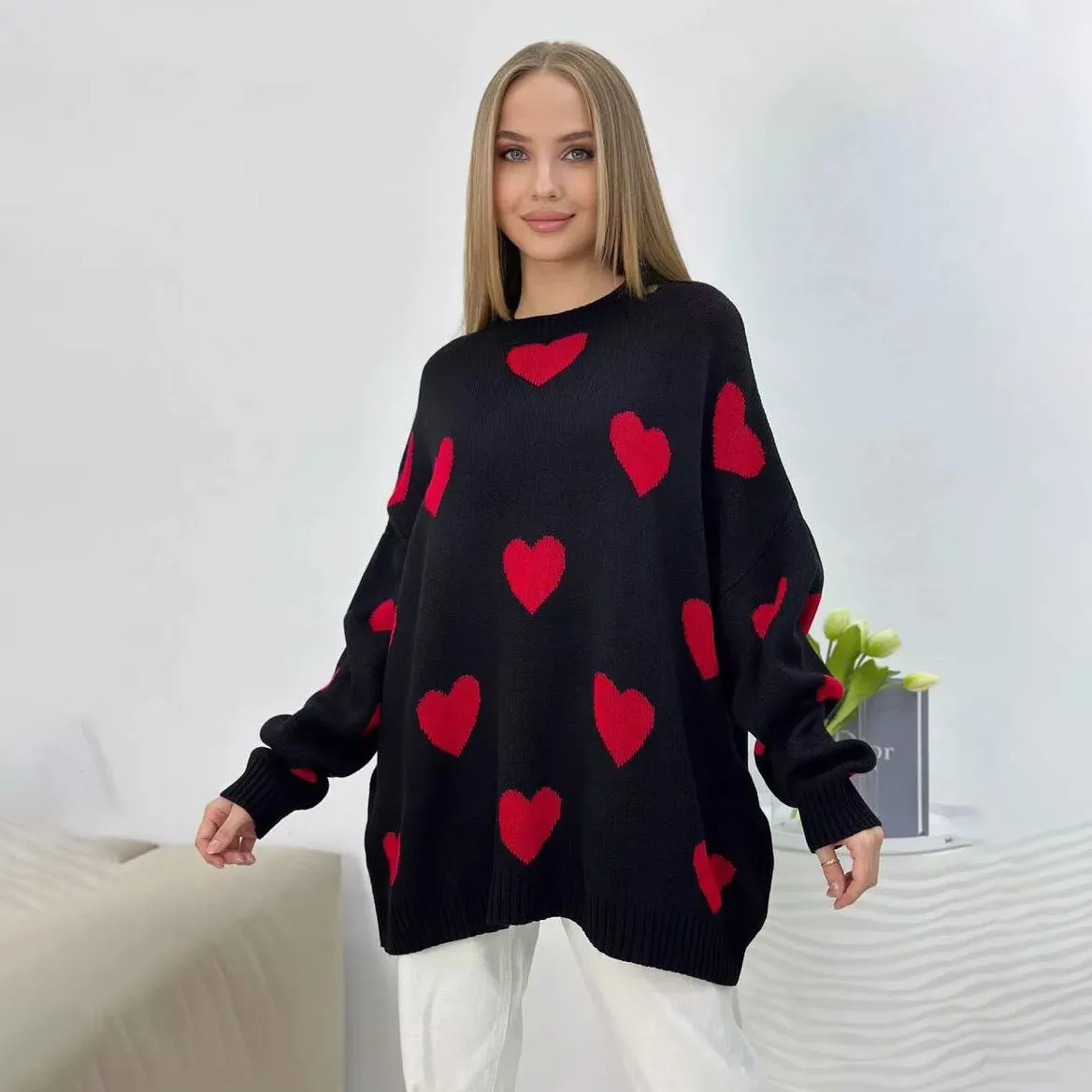 Round Neck Hearts Pullover Sweater