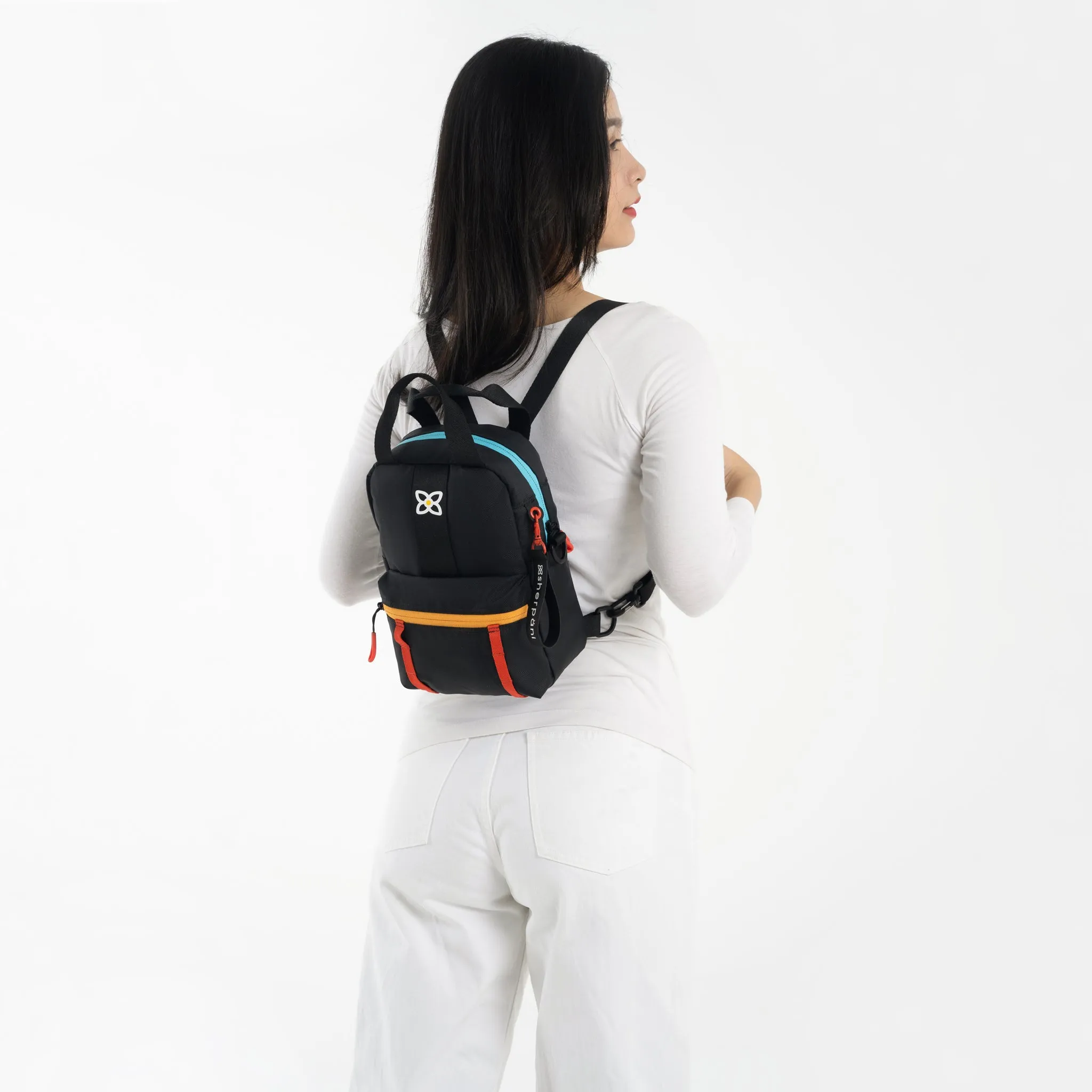 Sherpani Logan Mini Backpack/ Crossbody chromatic