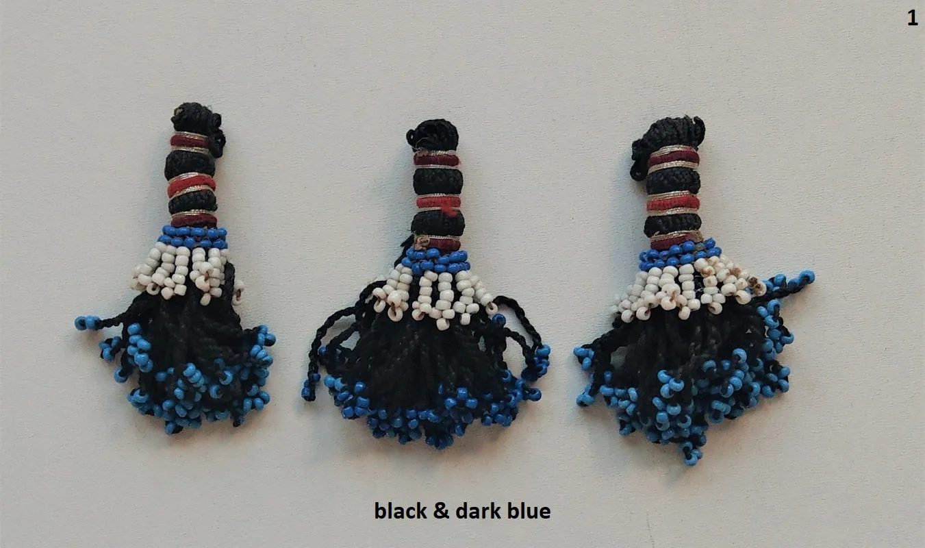 Small vintage Afghan Kuchi tassel -  SMALL vintage Kuchi hanger