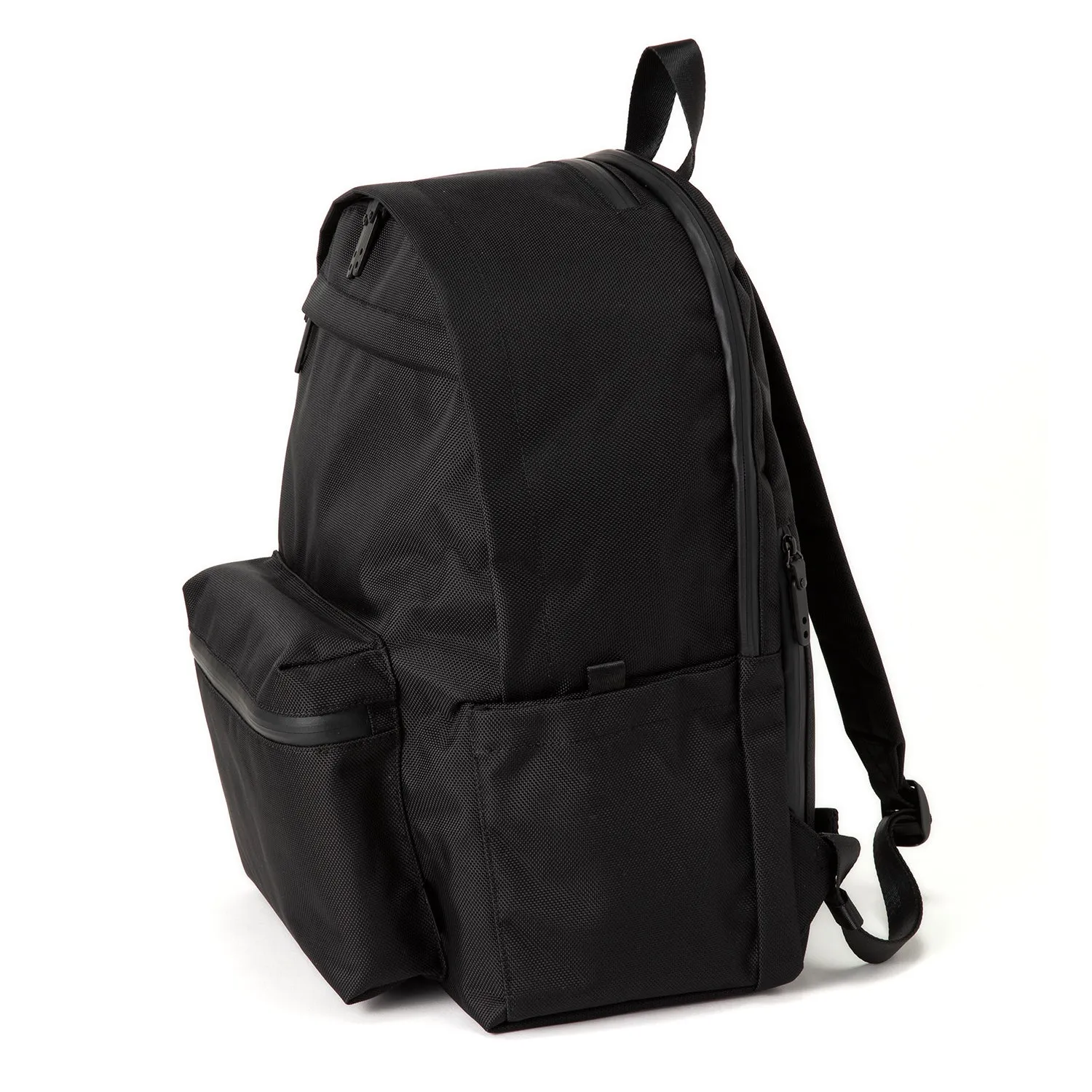 SML | エスエムエル　multifunctional day pack