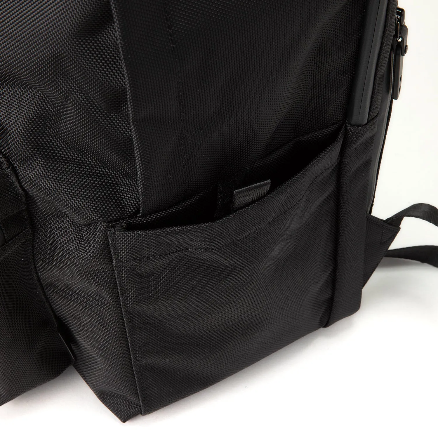 SML | エスエムエル　multifunctional day pack