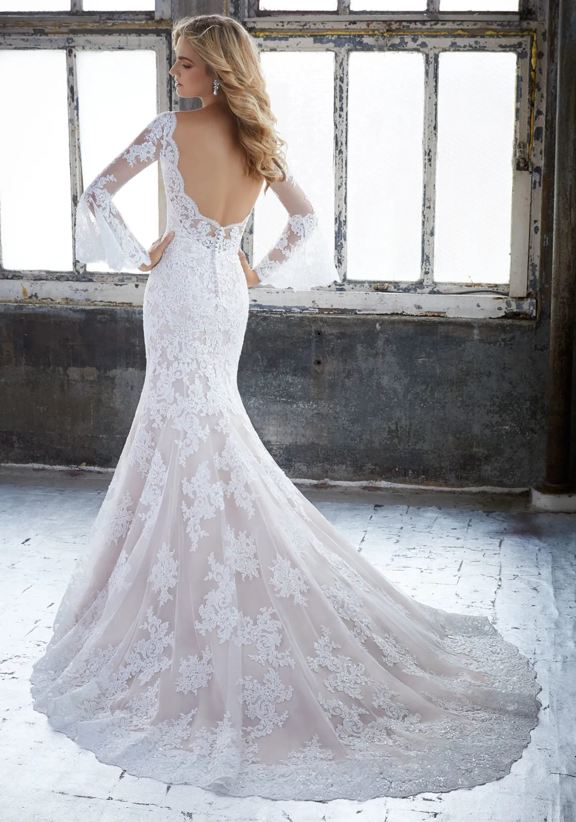 Style 8221