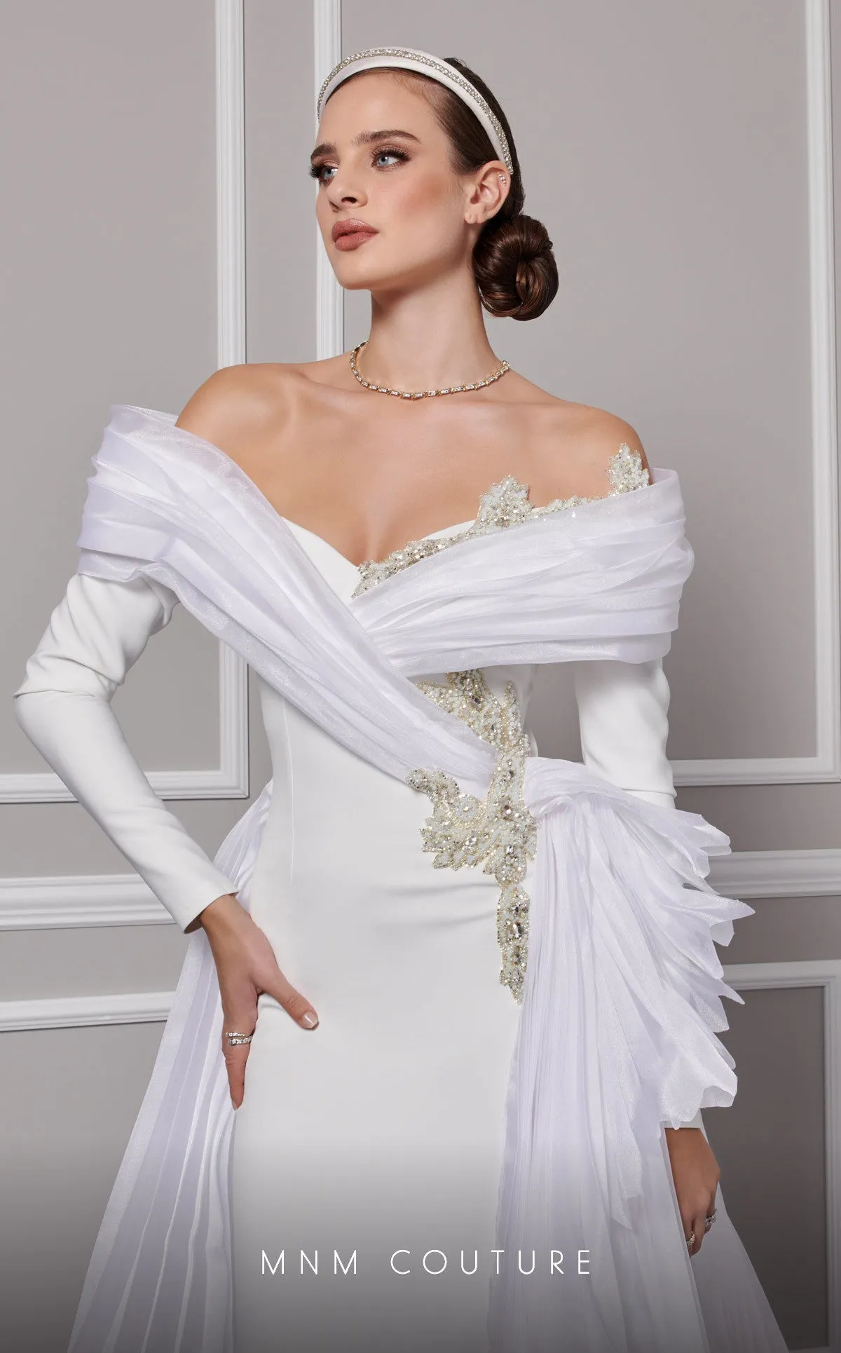 Style F02800