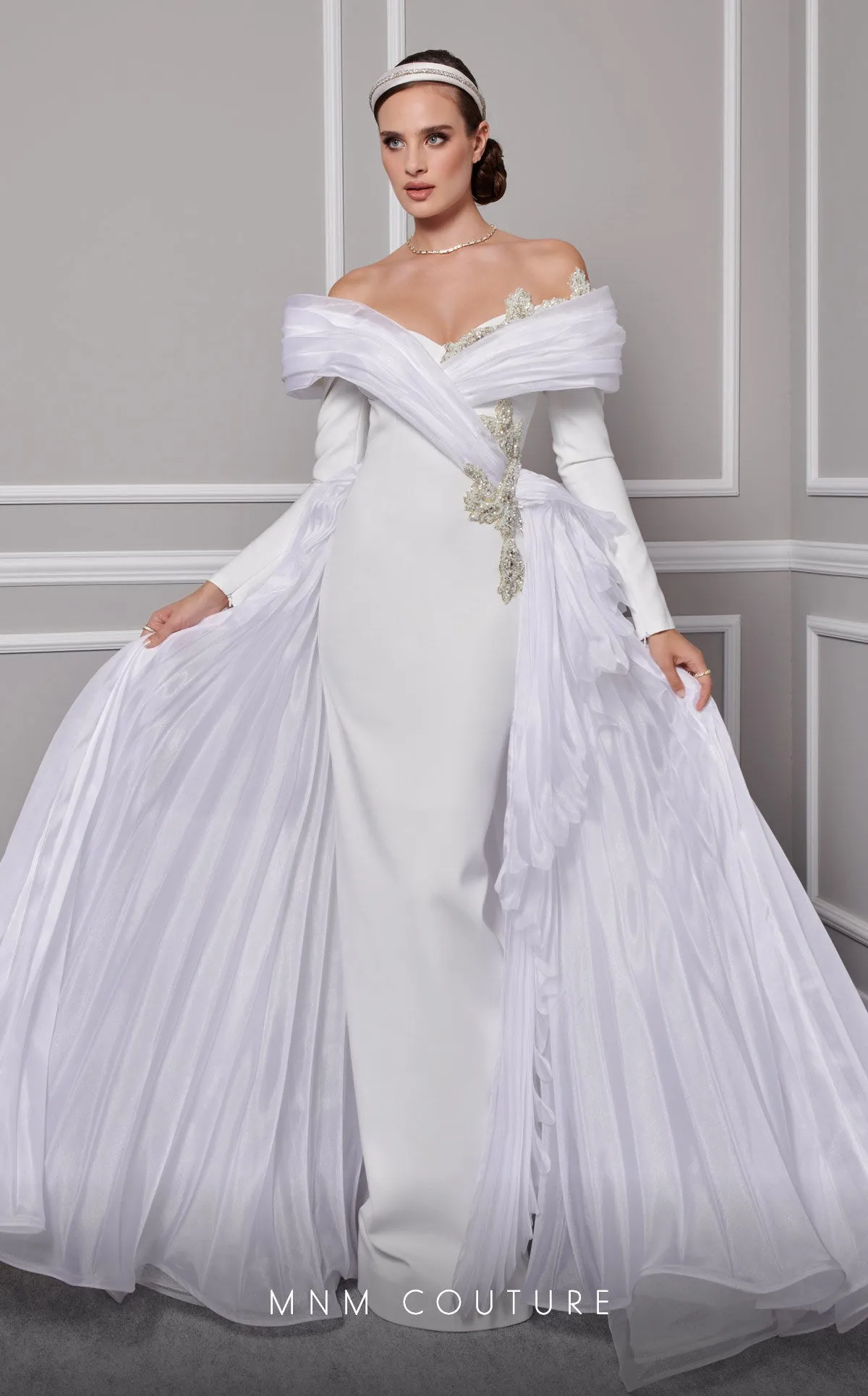 Style F02800