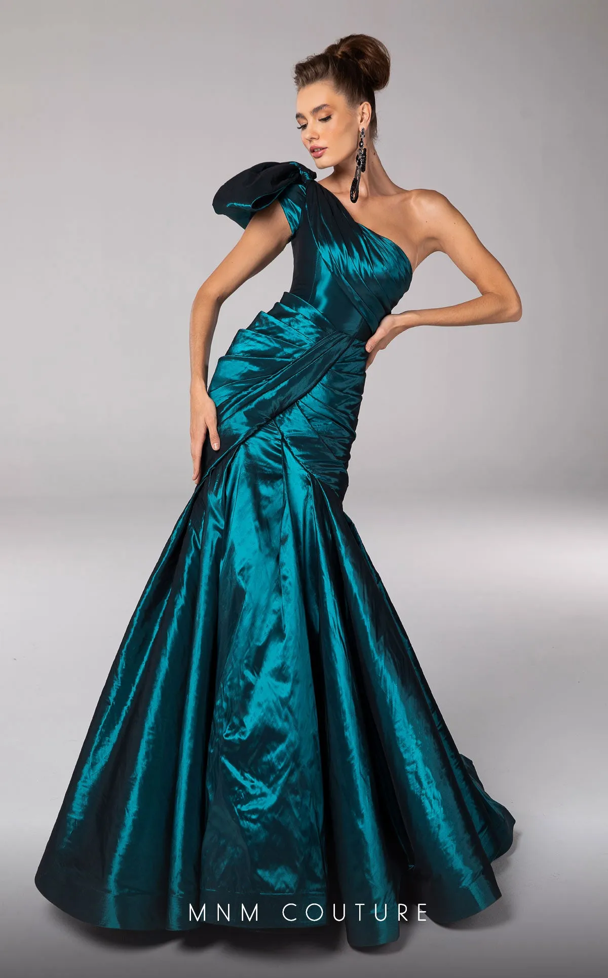 Style F02833
