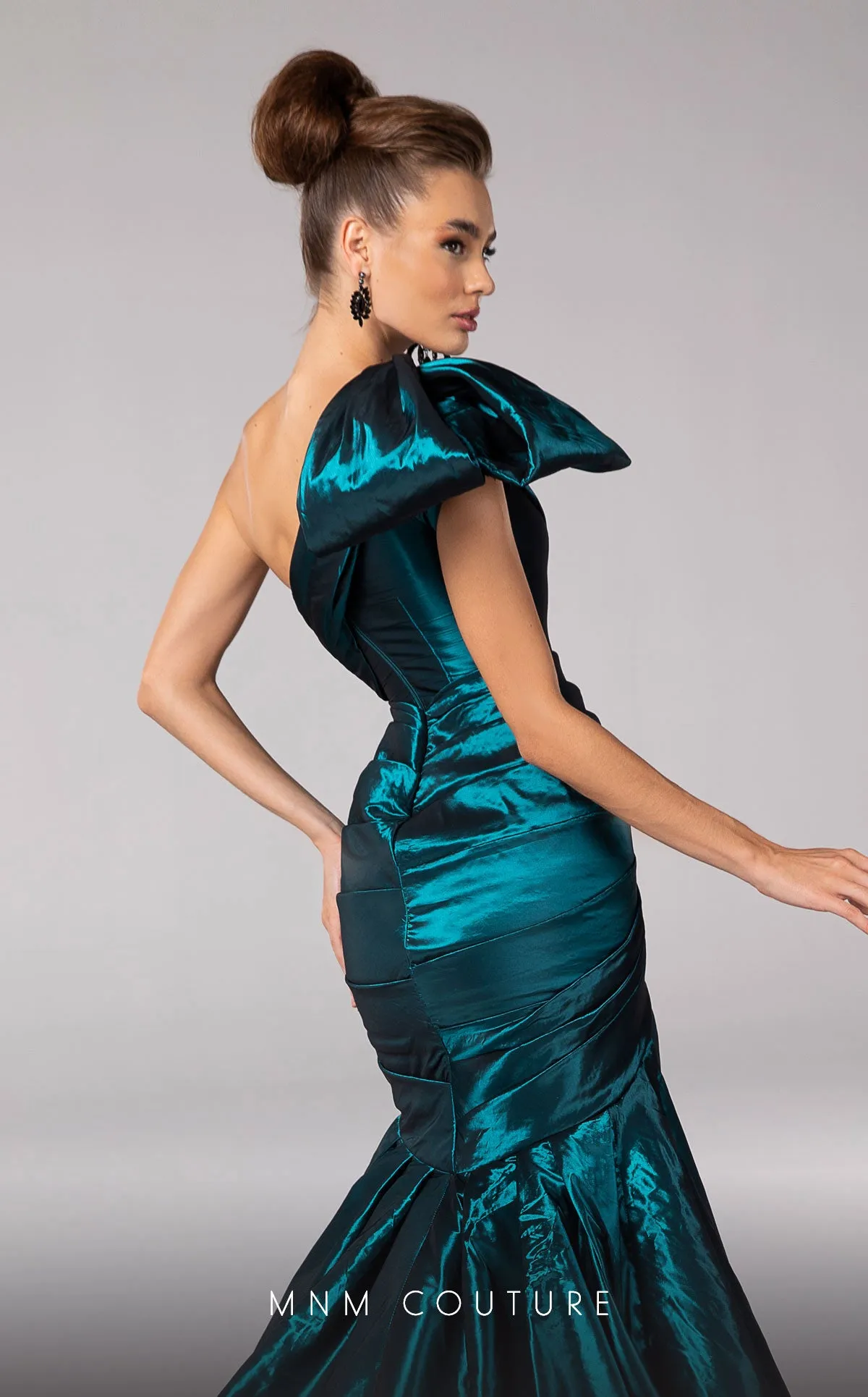 Style F02833