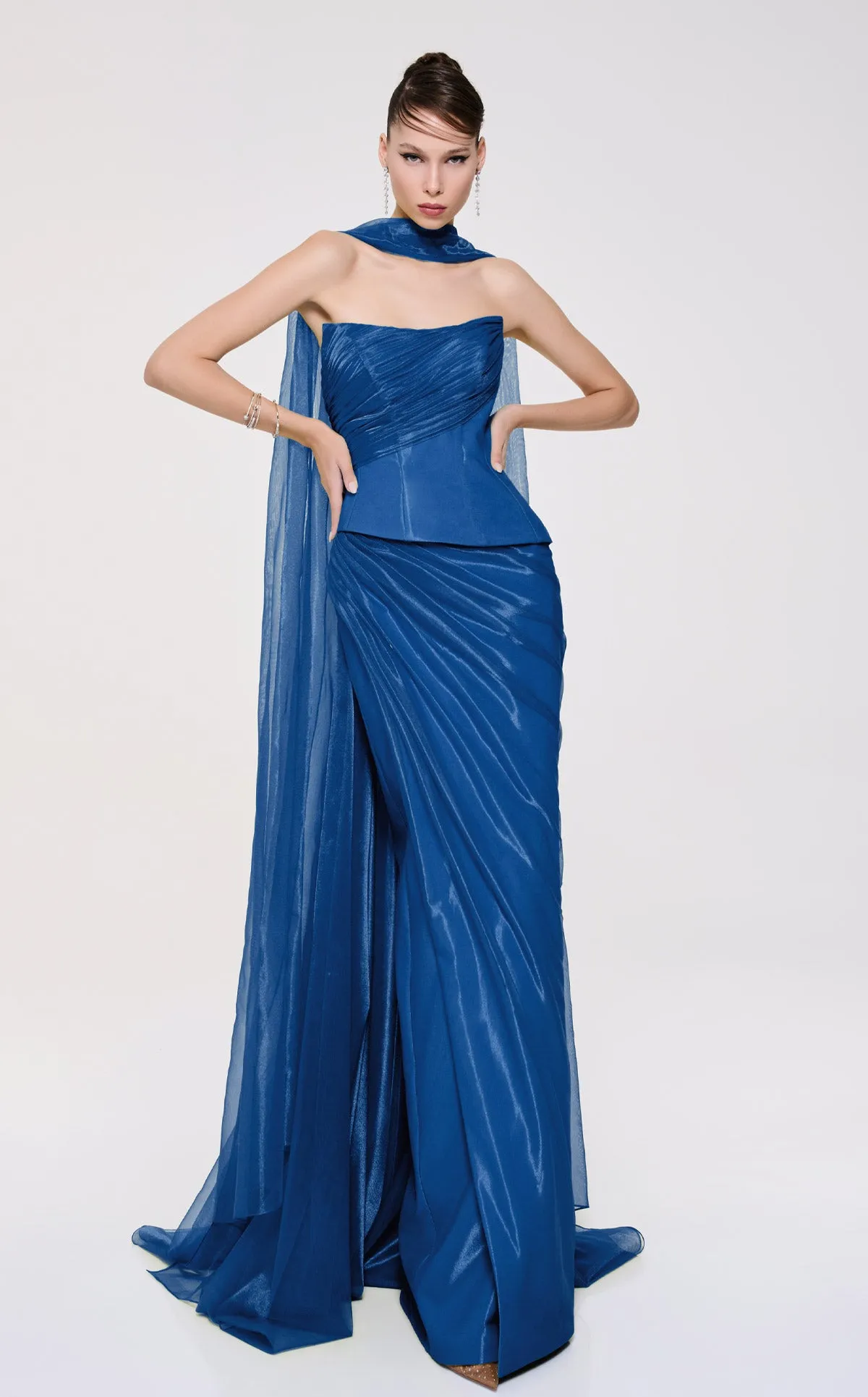 Style F02894