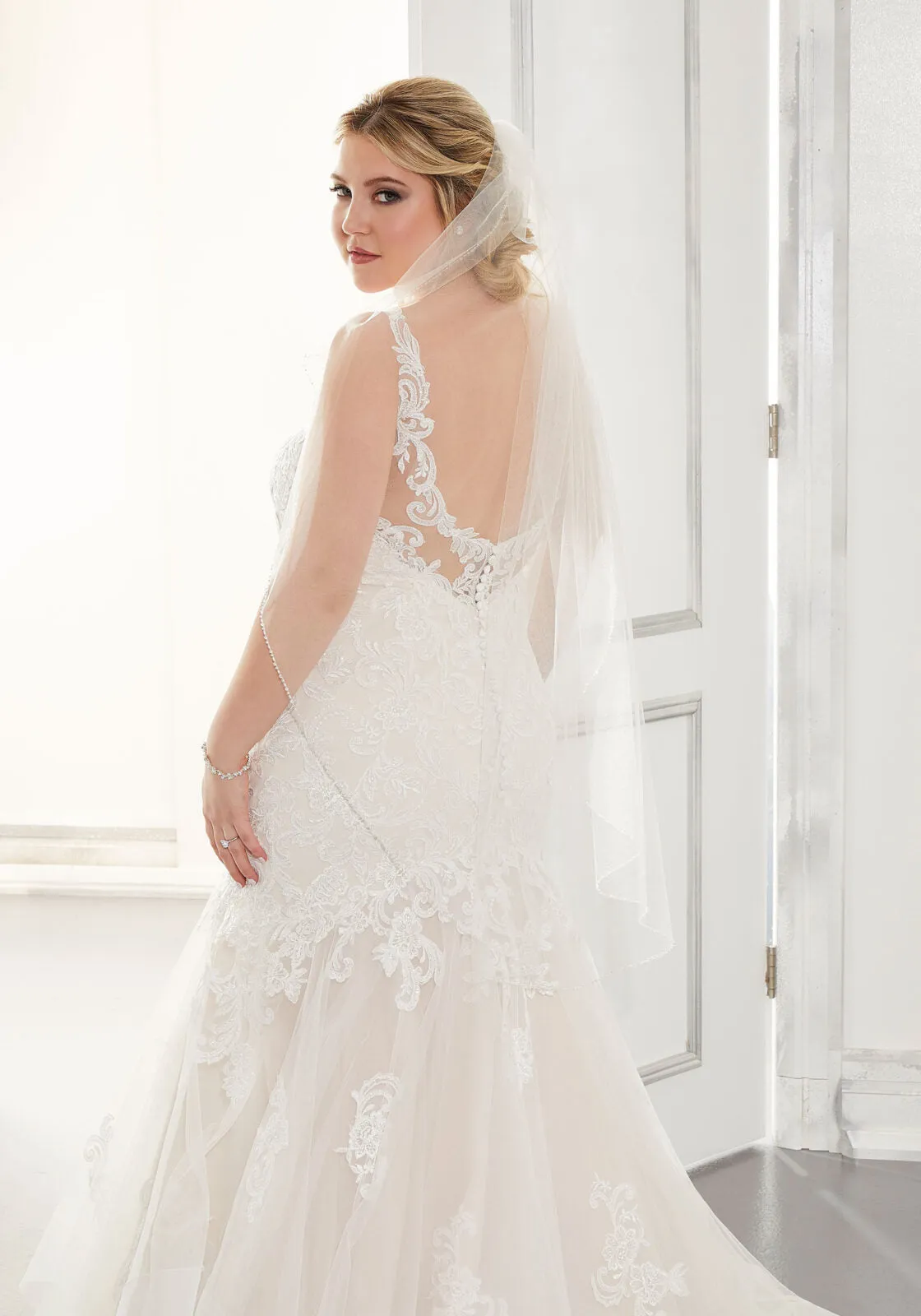Style VL3062F