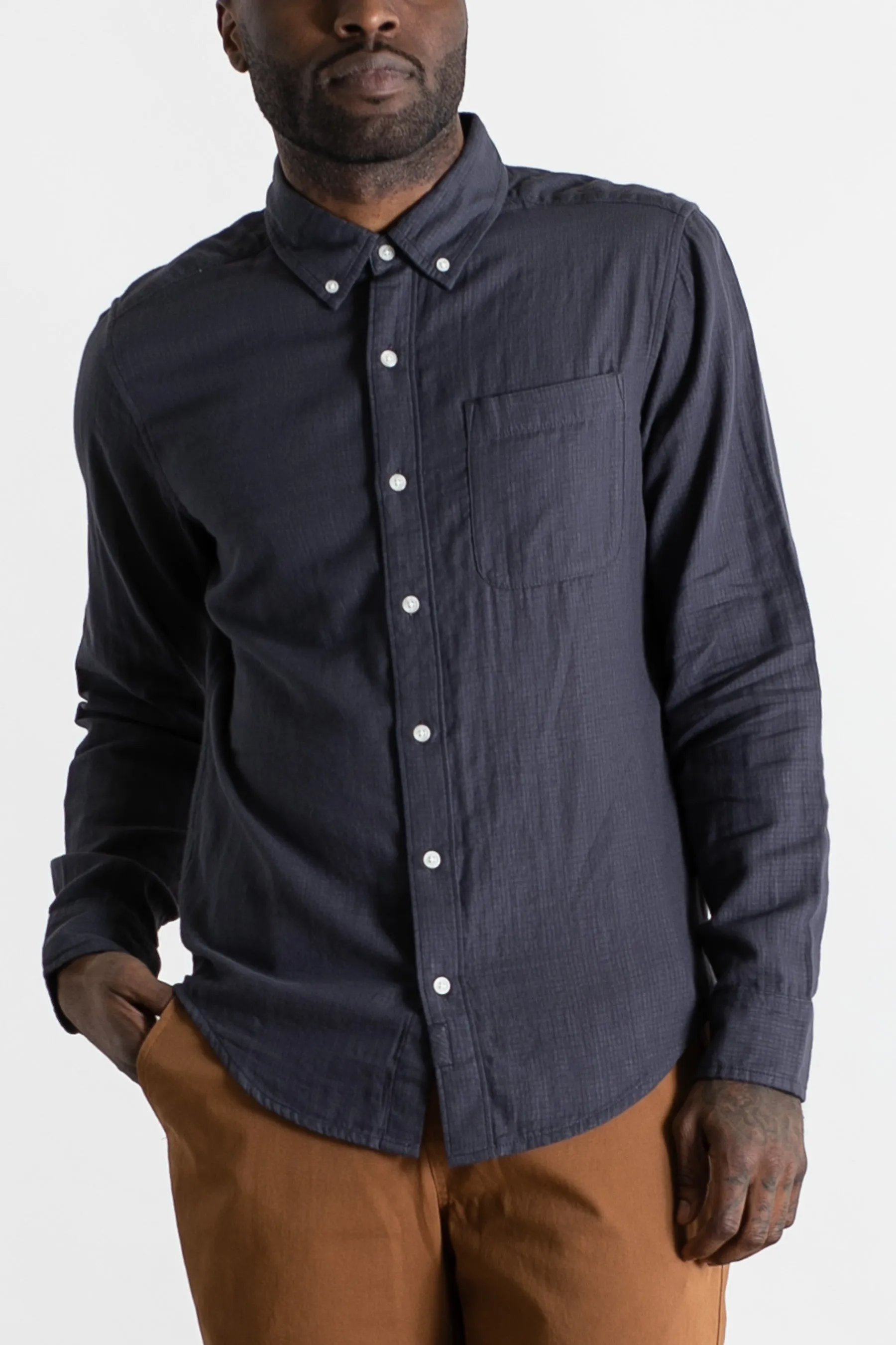 Sutton Slim Shirt / Charcoal Doublecloth