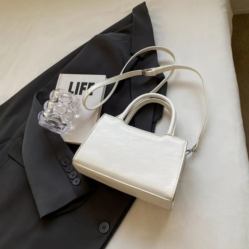 Sweet Simplicity Solid With Bow Contrast Bags(5 Colors)