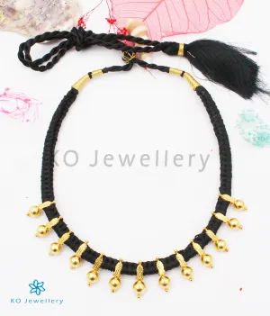 The Sthara Silver Thread Necklace