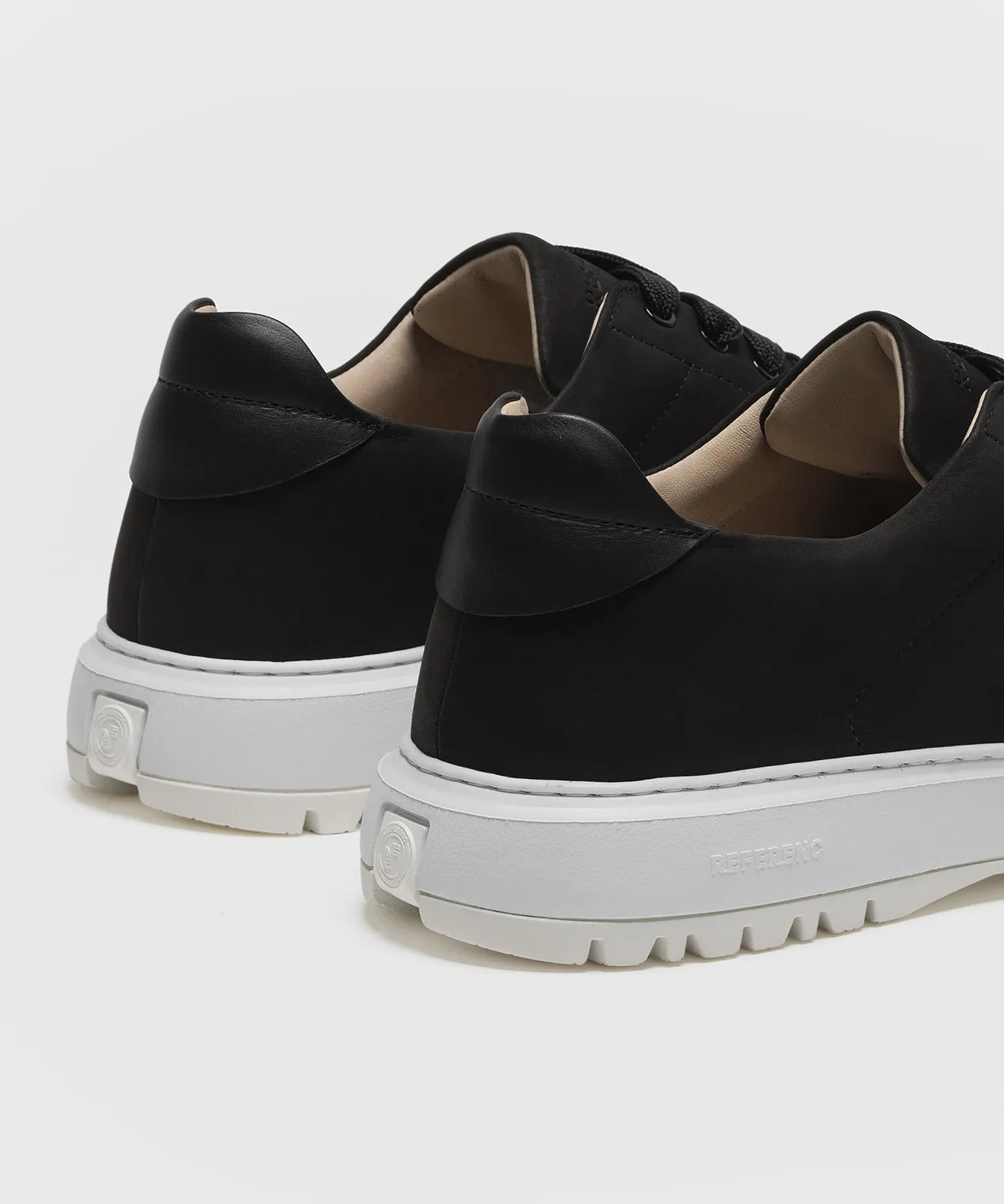 The Tennis Top Black Nubuck