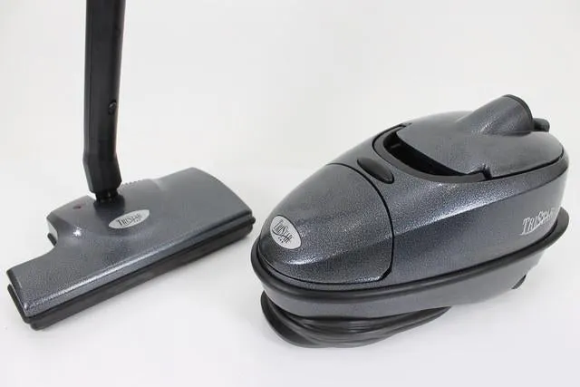 Tristar MG3 A101R Canister Vacuum Cleaner