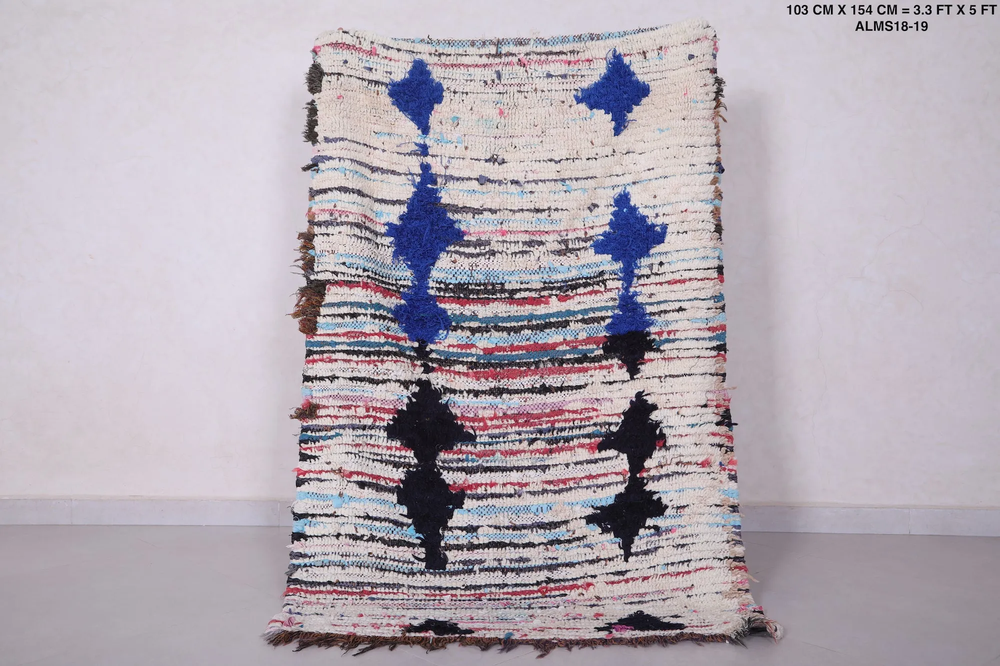 Vintage Moroccan Rug 3.3 x 5 FT - Unique Bohemian Style