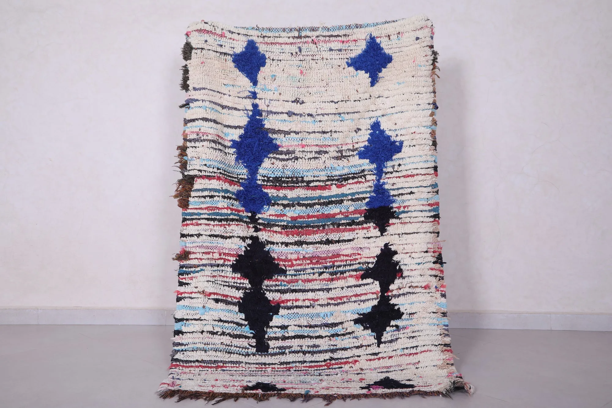 Vintage Moroccan Rug 3.3 x 5 FT - Unique Bohemian Style