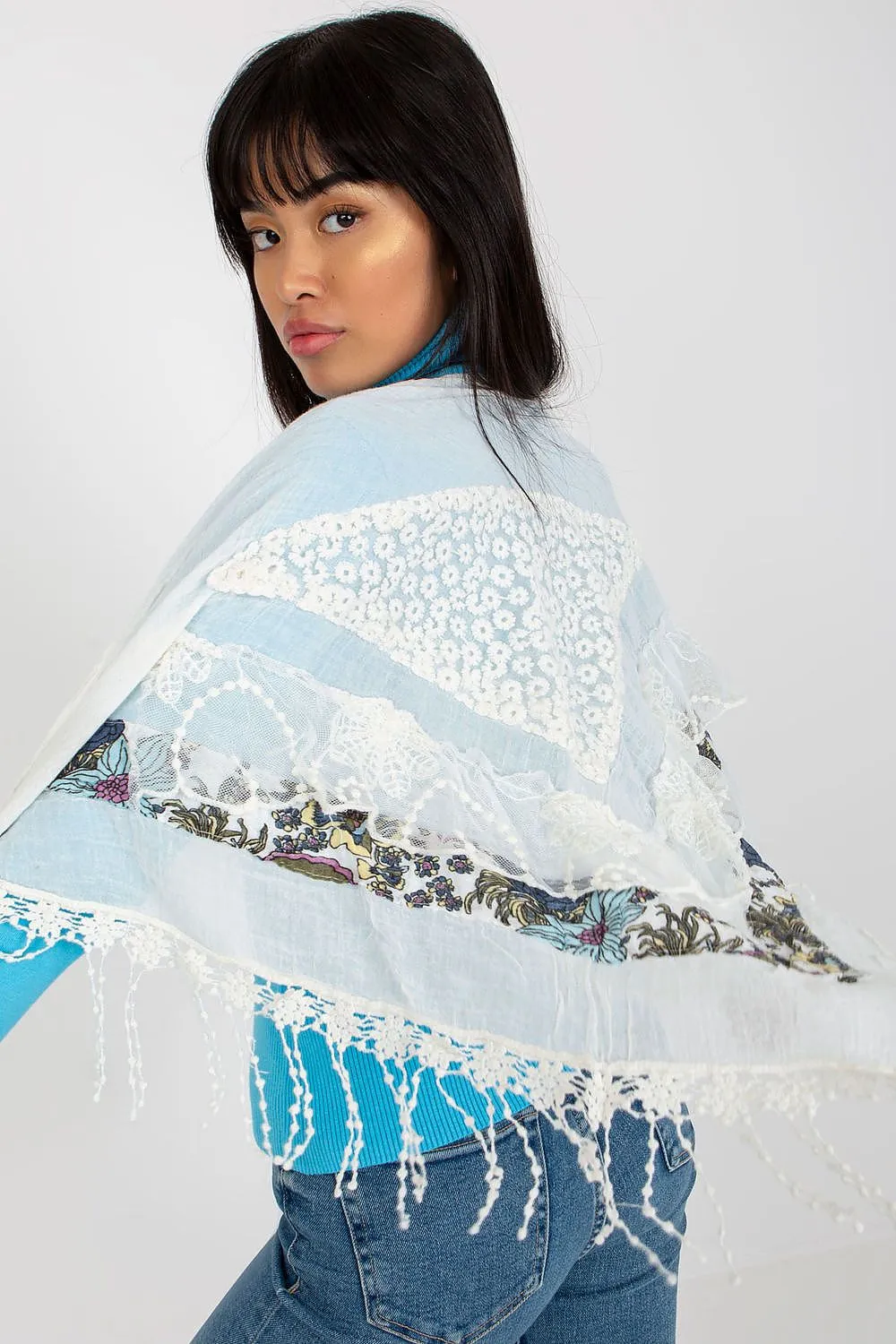 Vintage style scarf