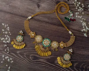 vivinia BY VIDHI MEHRA Saadgi Gold Plated Womens Temple Choker Necklace Set with Pair of Earrings (Freesize)