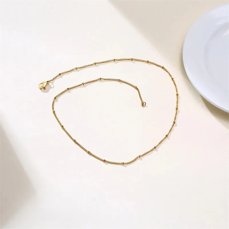 Yrsa Minimalist Gold Necklace